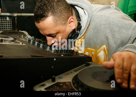 Semtex DJing au Yo Yo à Notting Hill Arts Club. Banque D'Images