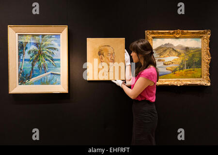 Londres, Royaume-Uni. 13 mars 2015. Peintures L-R : Piscine - Blue Harbour par Noël Coward, Portrait de Noël Coward par Derek Hill et une vue de Firefly par Noël Coward. Christie's annonce la vente d'une sélection d'œuvres d'autrefois dans la collection privée de Sir Noël Coward, qui sera offert dans le cadre de l'art britannique et irlandais, le 19 mars 2015 Vente de South Kensington. La collection comprend des peintures de Coward lui-même et de tableaux qu'il a acquis et ceux qui ont été donné à lui par de célèbres amis. Photo : Bettina Strenske Banque D'Images