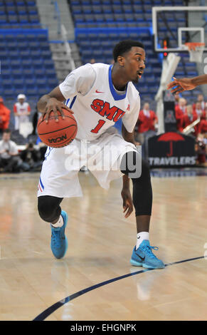 Hartford, Connecticut, USA. 13Th Mar, 2015. 13 mars 2015 : Ryan Manuel(1) de DEM en action au cours de la Conférence américaine de basket-ball de NCAA Tournoi jeu entre la SMU Mustangs et l'East Carolina Pirates au XL Center à Hartford, CT. Gregory Vasil/CSM Crédit : Cal Sport Media/Alamy Live News Banque D'Images