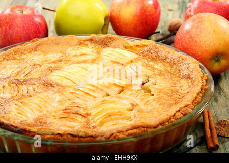 Tarte aux pommes maison libre. Banque D'Images