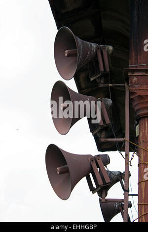 amplificateur, annonce, annonce, annonce, attention, audio, broadcast, bullhorn, clipping, commande, communication, communication, haut-parleur, en bauds. Banque D'Images