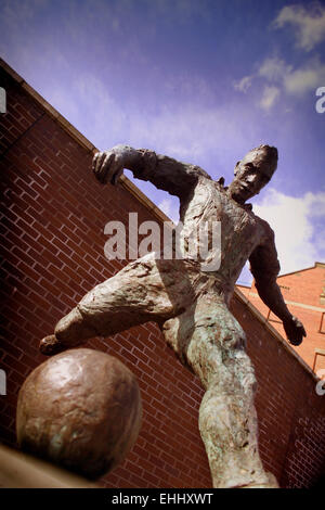 'Wor Jackie' Sculpture de Jackie Milburn footballeur Banque D'Images