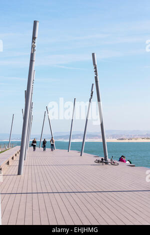 SANTANDER, ESPAGNE - 10 mars 2015 : les tournières (le soleil fruité San Martin, près de la ville de Santander, capitale de la communauté autonome Banque D'Images