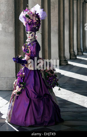 Carnaval costumé participant, Venise, Italie Banque D'Images