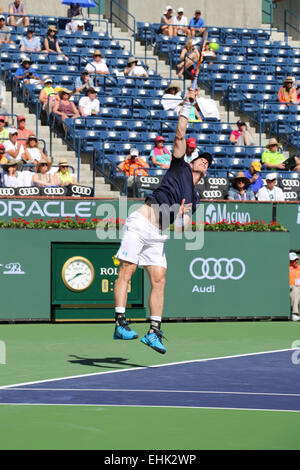 Indian Wells, le 14 mars 2015, joueur de tennis britannique Andy Murray bat Vasek Pospisil du Canada dans le Simple Messieurs 2ème série (score 6-1 6-3). Credit : Lisa Werner/Alamy Live News Banque D'Images