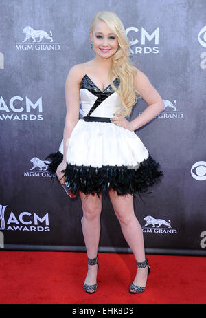 49e Assemblée Academy of Country Music Awards tenue au MGM Garden Arena - Arrivées en vedette : RaeLynn Où : Las Vegas, Nevada, United States Quand : 07 Avr 2014 Banque D'Images