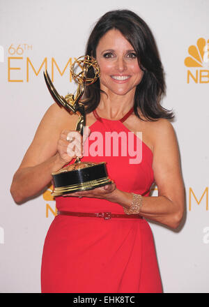 Dans la salle de presse à la 66e Primetime Emmy Awards au Nokia Theatre L.A. le 25 août 2014 à Los Angeles, Californie. Avec : Julia Louis-Dreyfus Où : Los Angeles, California, United States Quand : 26 août 2014 Banque D'Images