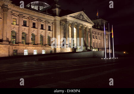 Le bâtiment du Reichstag (1884-1894), siège du parlement allemand, conçu par Paul Wallot, Berlin, Allemagne Banque D'Images