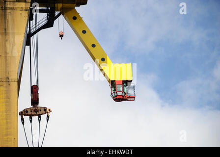 Samson, l'un des deux jaunes grues Harland and Wolff à Belfast Banque D'Images