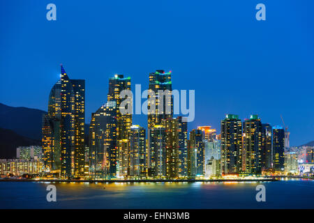 L'Asie, République de Corée, Corée du Sud, Pusan, city skyline Banque D'Images