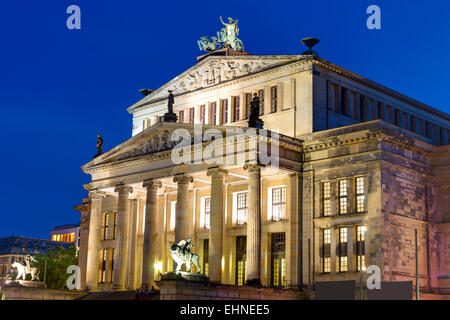 Le théâtre à la place Gendarmenmarkt à Berlin Banque D'Images