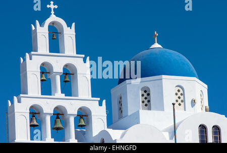 Église principale à Pyrgos, Santorin Banque D'Images