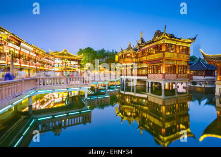 Shanghai, Chine vue au quartier traditionnel Jardin Yuyuan. Banque D'Images