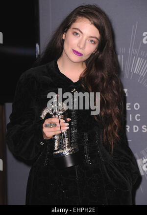 La salle de presse au 2014 MTV Video Music Awards au Forum le 24 août 2014 à Los Angeles, Californie comprend : Lorde Où : Los Angeles, California, United States Quand : 24 août 2014 Banque D'Images