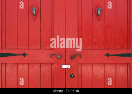 Close up of wooden porte rouge Banque D'Images