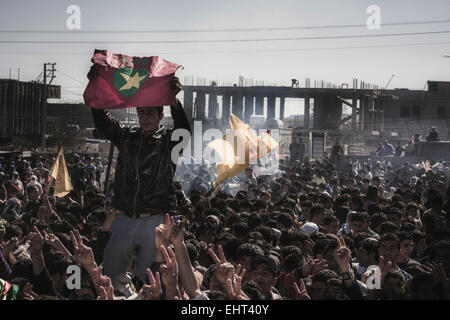 Chaque année le 21 mars les kurdes célèbrent Newroz. Photo : Idil dans Newroz Banque D'Images