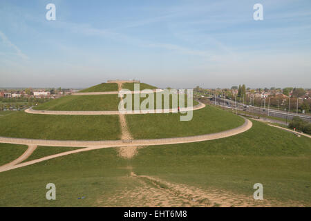 L'un des quatre champs de monticules en Northala, Northolt, Londres, Royaume-Uni. Banque D'Images