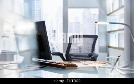 Bureau vide in modern office Banque D'Images