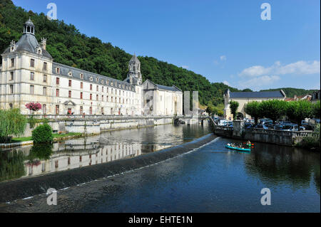 Brantome, 'Venise du Périgord, l'abbaye Saint Pierre, perigord, dordogne, Aquitaine, France Euope Banque D'Images