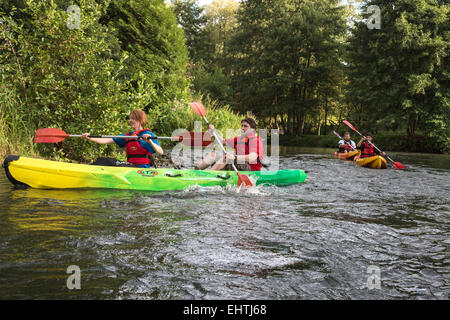 Le canoë-kayak dans l'EURE (27), FRANCE Banque D'Images