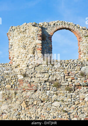 Une partie des ruines à Greyfriars à Suffolk, UK Banque D'Images