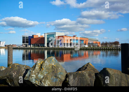 Odyssey Arena et Titanic Quarter, sur le front de Belfast, en Irlande du Nord Banque D'Images