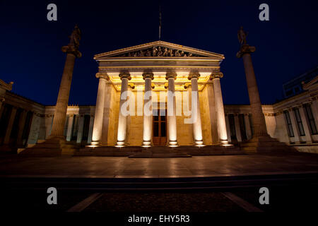 L'Académie d'Athènes dans la ville d'Athènes, Grèce. Banque D'Images