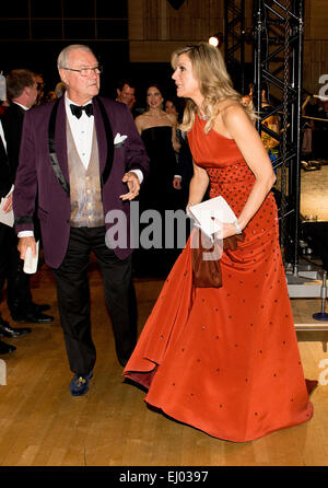 Copenhague, Danemark. 18 Mar, 2015. Maxima la reine et le Prince Henrik assister à la Nuit de la Culture néerlandaise dans le cadre de la visite d'État à la Bibliothèque royale de Copenhague, Danemark, 18 mars 2015. Dpa : Crédit photo alliance/Alamy Live News Banque D'Images