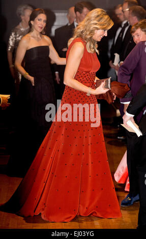 Copenhague, Danemark. 18 Mar, 2015. Maxima La reine assiste à la Nuit de la Culture néerlandaise dans le cadre de la visite d'État à la Bibliothèque royale de Copenhague, Danemark, 18 mars 2015. Dpa : Crédit photo alliance/Alamy Live News Banque D'Images