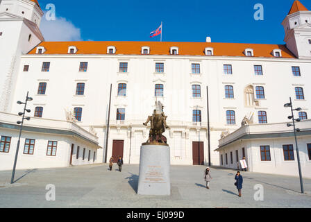 Entrée principale, Bratislavský hrad, le château, Bratislava, Slovaquie, Europe Banque D'Images