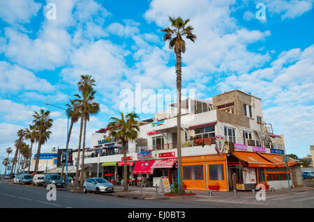 Boulevard de la Corniche, Ain Diab, resort, district à l'extérieur du centre, Casablanca, Maroc, Afrique du Nord Banque D'Images