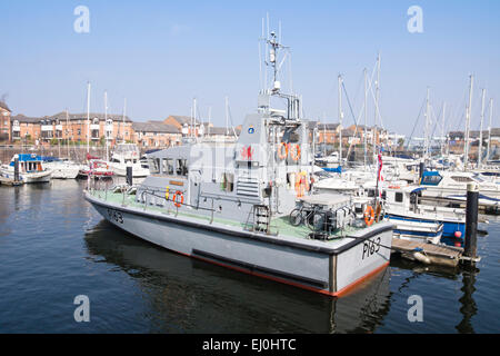 Le HMS Express un Archer et de patrouille de classe-école de la Marine royale. P163 à Penarth Marina Banque D'Images