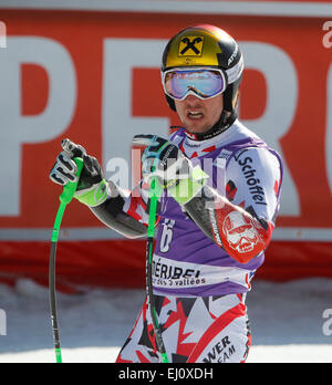 Meribel, France. 19 mars, 2015. Marcel Hirscher réagit dans l'aire d'arrivée de la Coupe du Monde de Ski Alpin FIS men's Super-G race le 19 mars 2015 à Meribel, France. (Photo de Mitchell Gunn/ESPA/Alamy Live News) Banque D'Images