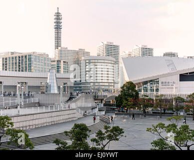 Centre des Congrès de Pacifico Yokohama Minato Mirai, district 21, Yokohama, Kanagawa Prefecture, Japan. Banque D'Images