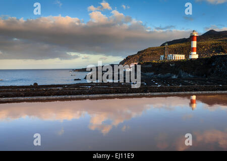 Salinas de Fuencaliente, Espagne, Europe, îles Canaries, La Palma, mer, côte, salines, salins, la production de sel, phare, mor Banque D'Images