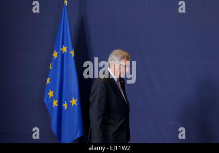 Bruxelles, Belgique. Mar 19, 2015. Le Président de la Commission européenne, Jean-Claude Juncker arrive à assister à la séance photo de l'Union européenne (UE) le sommet européen de Bruxelles, Belgique, le 19 mars 2015. Des chefs d'État européens réunis ici pour tenir le débat du sommet ordinaire de printemps jeudi, avec le développement de l'Union européenne de l'énergie, la situation en Ukraine, les relations avec la Russie, et la situation économique de l'UE Sommet sur l'ordre du jour. Credit : Zhou Lei/Xinhua/Alamy Live News Banque D'Images