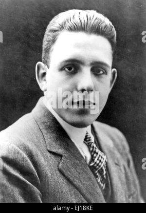 FRANCIS POULENC (1899-1963) compositeur et pianiste français vers 1923 Banque D'Images