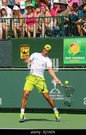 Indian Wells, Californie 19 mars 2015 Numéro 3 classé dans Mens des célibataires, joueur de tennis Rafael Nadal (Espagne) au BNP Paribas Open. Credit : Lisa Werner/Alamy Live News Banque D'Images