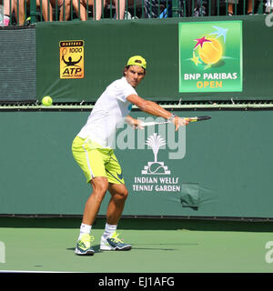 Indian Wells, Californie 19 mars 2015 Numéro 3 classé dans Mens des célibataires, joueur de tennis Rafael Nadal (Espagne) au BNP Paribas Open. Credit : Lisa Werner/Alamy Live News Banque D'Images