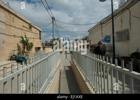 Zone résidentielle typique des années 1960 dans le quartier H in Beersheba a également écrit Beer-Sheva la plus grande ville du Néguev Désert du sud d'Israël Banque D'Images