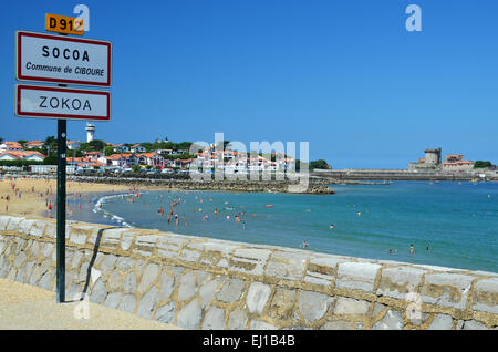 Plage de sable fin dans la baie de Socoa Banque D'Images