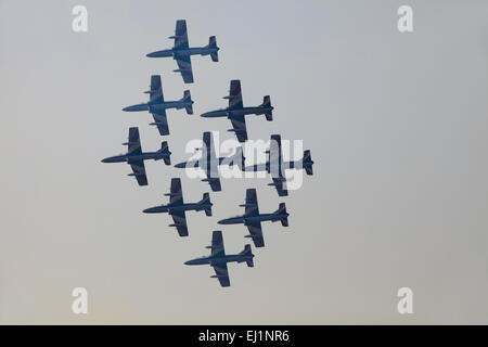 La base aérienne militaire, le Cameri 'équipe acrobatique italienne Frecce Tricolori" au cours d'un meeting aérien. Banque D'Images