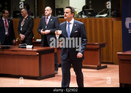 Bruxelles, Bxl, Belgique. Mar 20, 2015. Le Premier Ministre du Luxembourg Xavier Bettel secod jour réunion du Conseil européen de l'administration centrale de l'UE à Bruxelles, Belgique le 20.03.2015 par Wiktor Dabkowski Wiktor Dabkowski/crédit : ZUMA Wire/Alamy Live News Banque D'Images