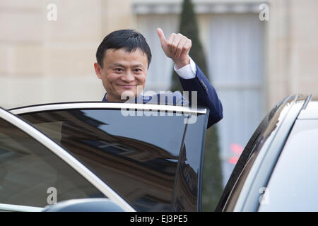 Paris, France. 18 Mar, 2015. Jack Ma, entrepreneur chinois et fondateur de groupe Détail internet Alibaba quitte l'Elysée après une rencontre avec François Hollande © Nicolas Kovarik/Pacific Press/Alamy Live News Banque D'Images