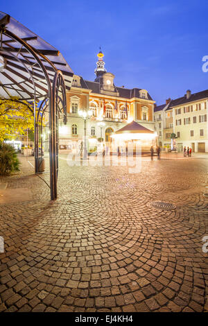 Square Hôtel de Ville à Chambéry, Savoie, Rhône-Alpes, France Banque D'Images