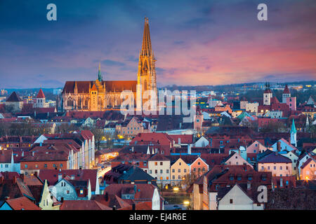 Regensburg. Image de l'UNESCO patrimoine mondial et historique ville bavaroise Regensburg. Banque D'Images