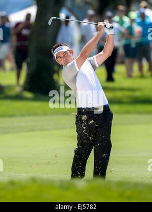 Orlando, Floride, USA. Mar 21, 2015. Louis Oosthuizen de Afrique du Sud # 1 fairway au cours de troisième cycle de l'action golf Arnold Palmer Invitational présentée par Mastercard tenue à Arnold Palmer's Bay Hill Club & Lodge à Orlando, FL Credit : csm/Alamy Live News Banque D'Images