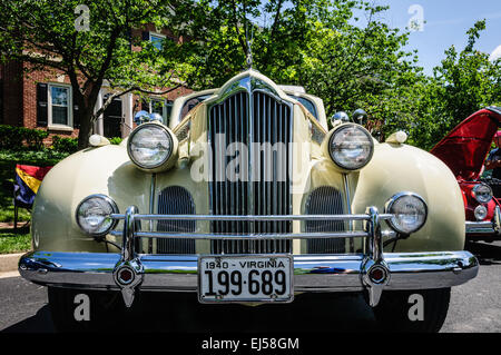 1940 Packard, Antique car show, la rue Armstrong, Vieille Ville Fairfax, Virginie Banque D'Images