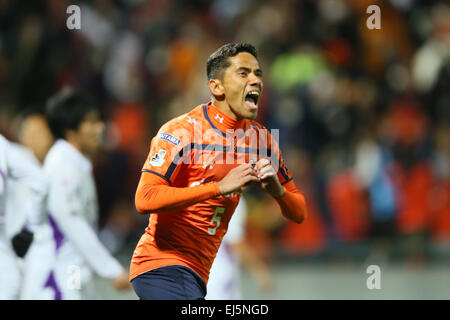 (Carlinhos Ardija), le 21 mars 2015 - Football : Football /2015 J2 match de championnat entre Omiya Ardija Kyoto Sanga 2-1 à Nack5 Stadium Omiya, Saitama, Japon. (Photo de YUTAKA/AFLO SPORT) [1040] Banque D'Images