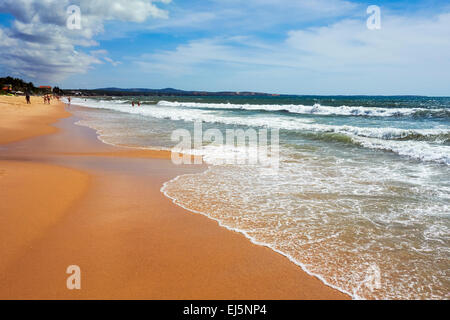 Plage près de Mui Ne, la Province de Binh Thuan, Vietnam. Banque D'Images